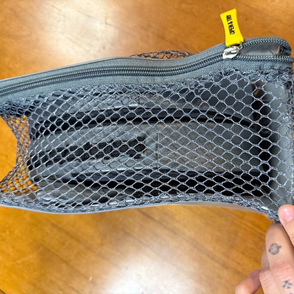 Everlast Core Punch Mitts, One Size – Boxing Training Pads - Picture 14 of 15